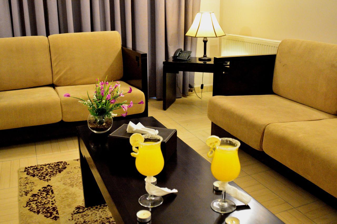 Lilium Hotel Safut Dış mekan fotoğraf
